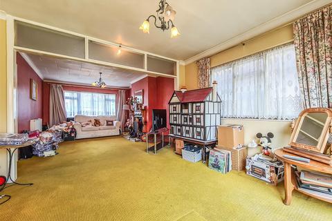 24 Ashcombe Close, Leigh-on-sea, SS9 4SE