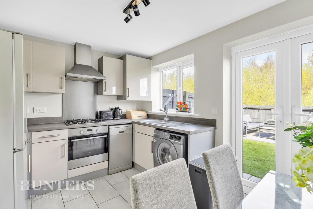 Dining kitchen
