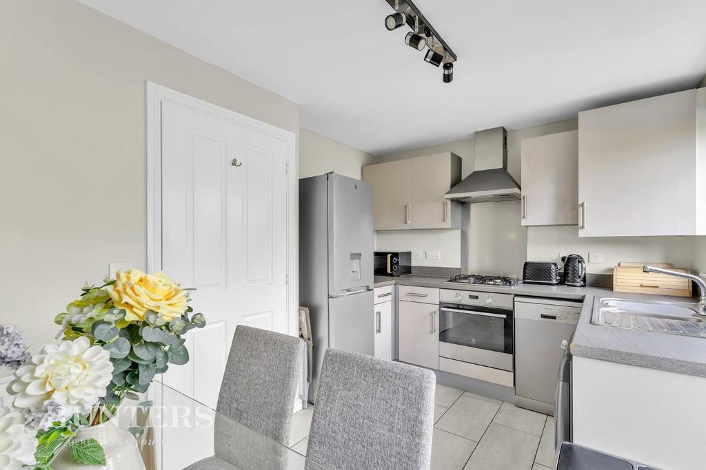 Dining kitchen