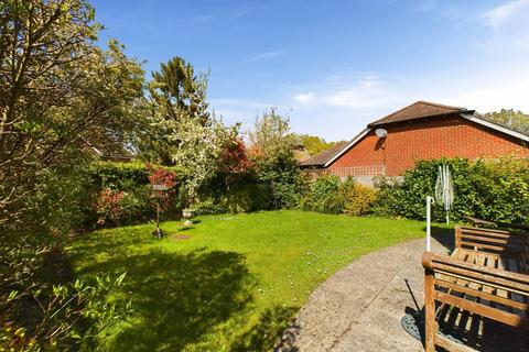 3 bedroom detached bungalow for sale, Maddox Drive, Crawley