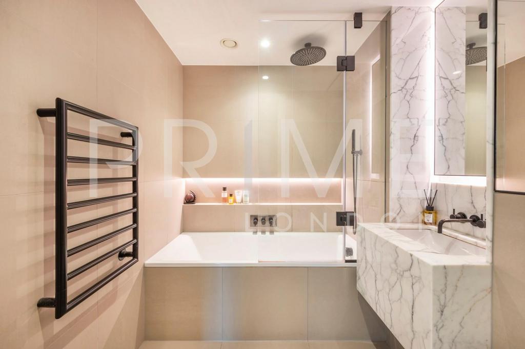 Bathroom(1).jpg