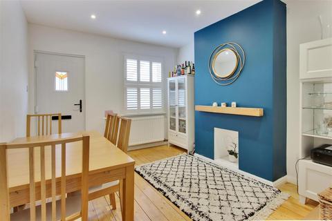 3 bedroom terraced house for sale, School Lane, Hadlow TN11