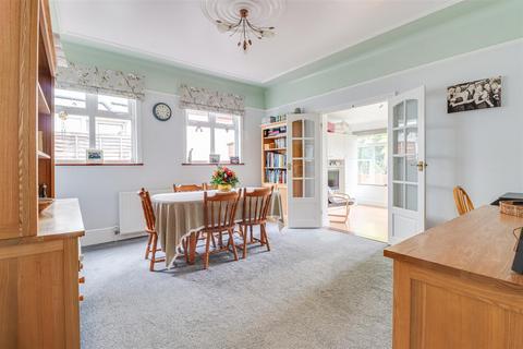 112 Boston Avenue, Southend-on-sea, SS2 6JE