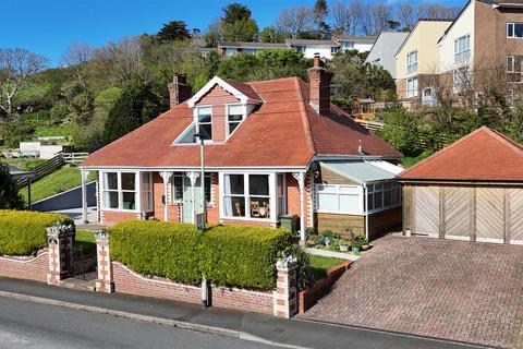 4 bedroom detached bungalow for sale, Furze Hill Road, Ilfracombe EX34