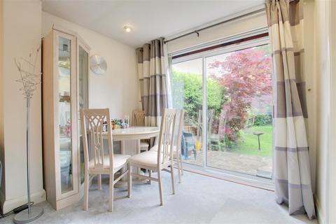 3 bedroom semi-detached house for sale, Ladysmith Road, Enfield