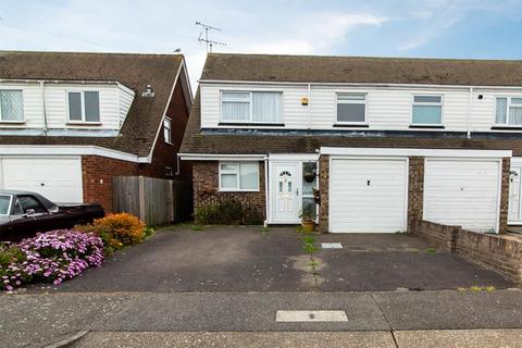 4 Raphael Drive, Shoeburyness, Southend-on-sea, SS3 9UW