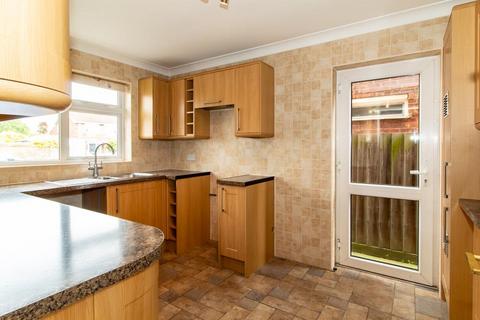 4 Raphael Drive, Shoeburyness, Southend-on-sea, SS3 9UW