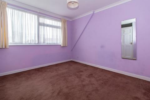 4 Raphael Drive, Shoeburyness, Southend-on-sea, SS3 9UW