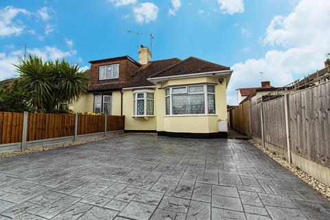 94 Byrne Drive, Southend-on-sea, SS2 6SA