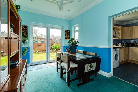 94 Byrne Drive, Southend-on-sea, SS2 6SA