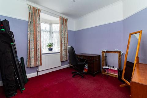 94 Byrne Drive, Southend-on-sea, SS2 6SA