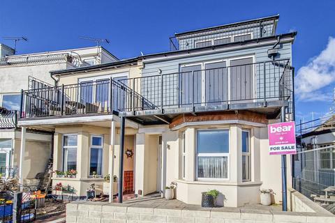 4 bedroom house for sale, Eastern Esplanade, Southend-on-Sea SS1