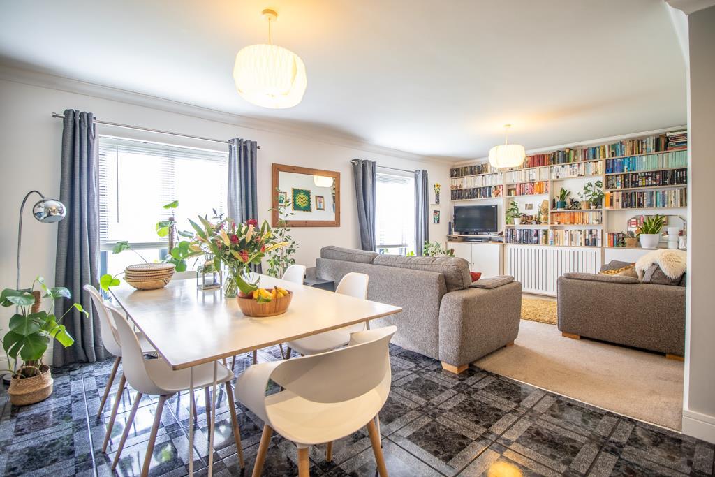 Kitchen/Living Room