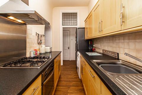 Flat 1, 3 Britannia Road, Westcliff-on-sea, SS0 8BS