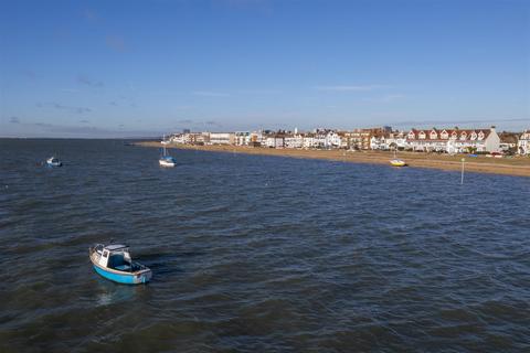 2 bedroom flat for sale, Baxter Avenue, Southend-on-Sea SS2