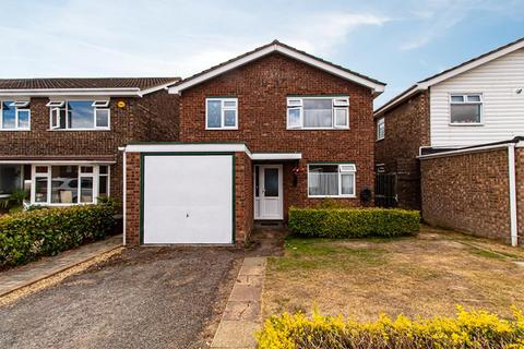 100 Raphael Drive, Shoeburyness, Southend-on-sea, SS3 9UX