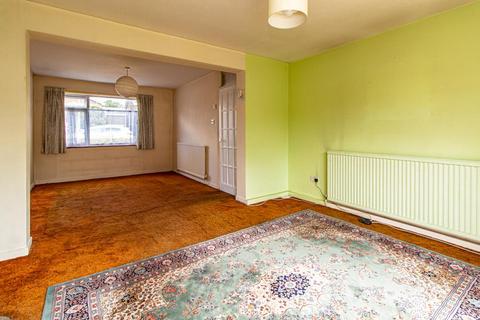 100 Raphael Drive, Shoeburyness, Southend-on-sea, SS3 9UX