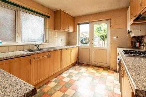 100 Raphael Drive, Shoeburyness, Southend-on-sea, SS3 9UX