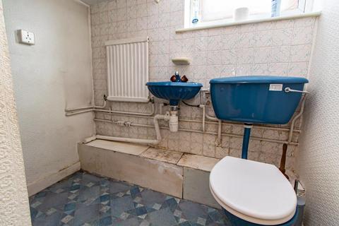 100 Raphael Drive, Shoeburyness, Southend-on-sea, SS3 9UX