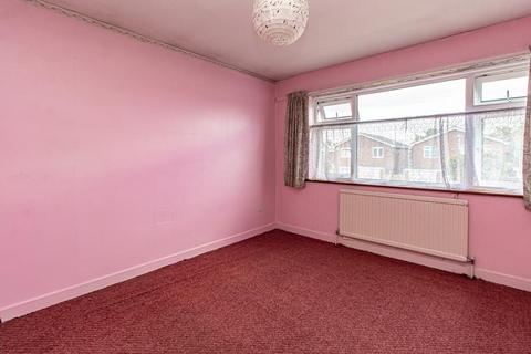 100 Raphael Drive, Shoeburyness, Southend-on-sea, SS3 9UX