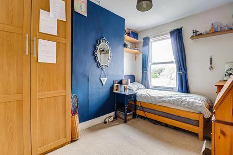 58 Hamlet Road, Southend-on-sea, SS1 1HH