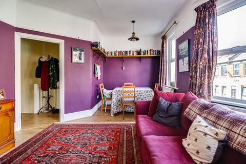 16 Chase Road, Southend-on-sea, SS1 2RE