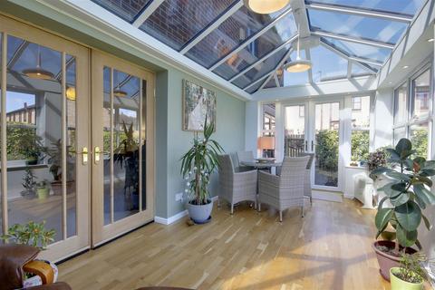 5 Augustus Drive, Brough, HU15 1DH