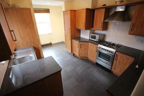 2 bedroom apartment to rent, Northumberland Terrace, Tynemouth
