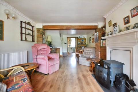 2 bedroom semi-detached house for sale, Hayes Bank Road, Malvern, Worcestershire