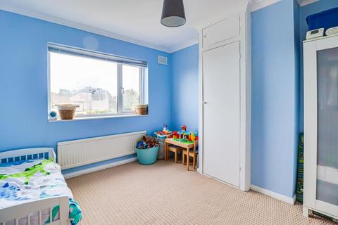 18 Brendon Way, Westcliff-on-sea, SS0 0JF