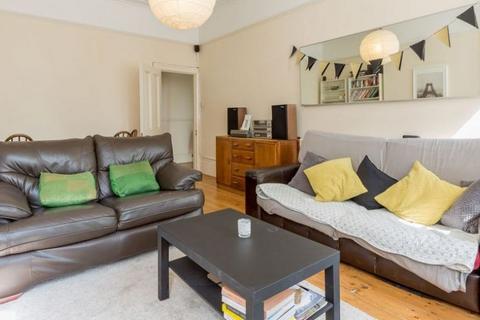 4 bedroom flat to rent, N6