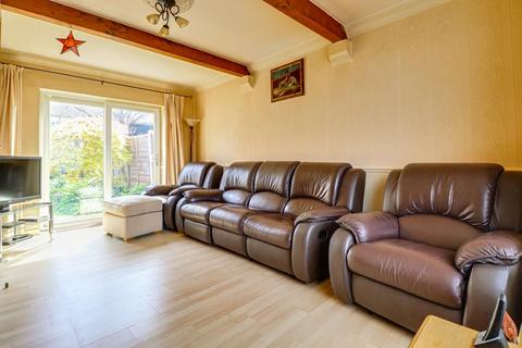 14 Browning Avenue, Southend-on-sea, SS2 5HF