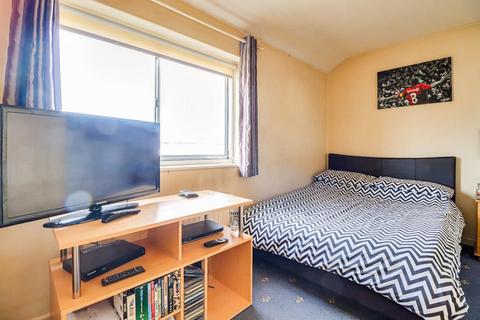 14 Browning Avenue, Southend-on-sea, SS2 5HF