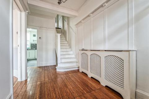 65 Elderton Road, Westcliff-on-sea, SS0 8AG