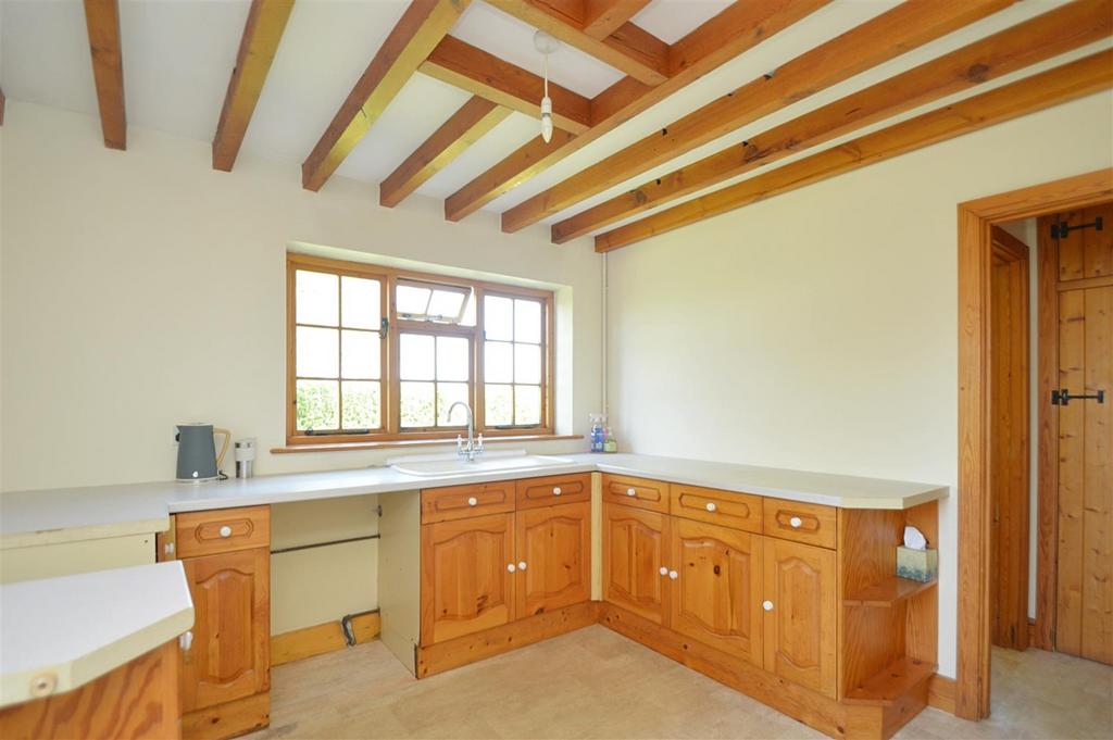 NEWKitchen.jpg