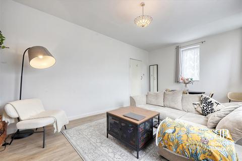 3 bedroom end of terrace house for sale, Beclands Road, Tooting