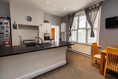 6 Ceylon Road, Westcliff-on-sea, SS0 7HP