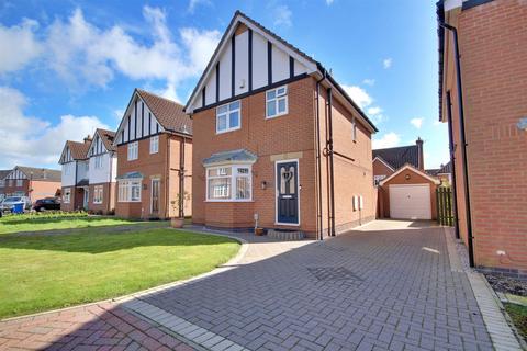 3 bedroom detached house for sale, Berkshire Close, BEVERLEY