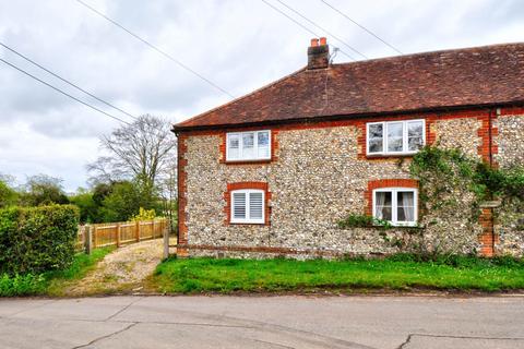 3 bedroom end of terrace house to rent, Greenwood Cottages, Henley On Thames