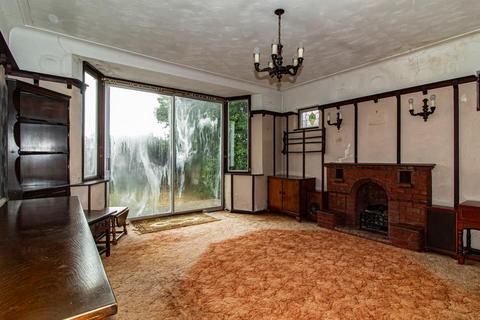62 Manners Way, Southend-on-sea, SS2 6PT