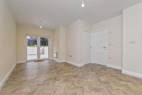 1 bedroom maisonette for sale, Victoria Street, St. Albans