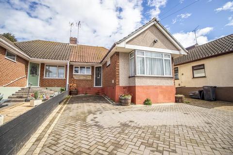 2 bedroom semi-detached bungalow for sale, Rayleigh Road, Leigh-on-Sea SS9