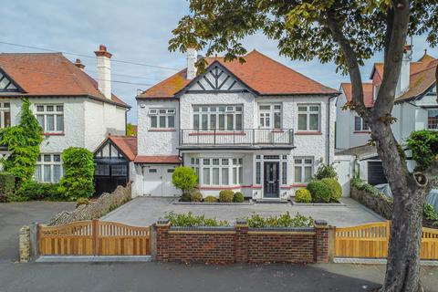 4 bedroom detached house for sale, Burges Road, Thorpe Bay SS1