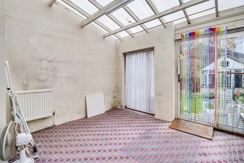 15 Ceylon Road, Westcliff-on-sea, SS0 7HS