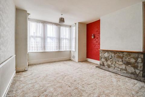 15 Ceylon Road, Westcliff-on-sea, SS0 7HS