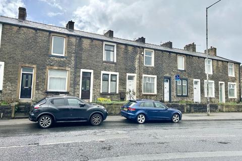 2 bedroom terraced house to rent, Burnley Road, Colne
