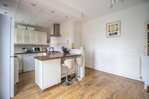 3 bedroom end of terrace house for sale, Seaforth Avenue, Southend-on-Sea SS2