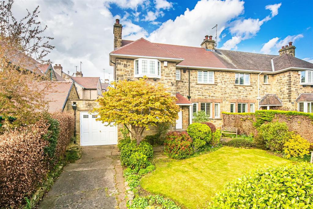 Abbey Lane, Beauchief, Sheffield 3 bed semidetached house for sale £