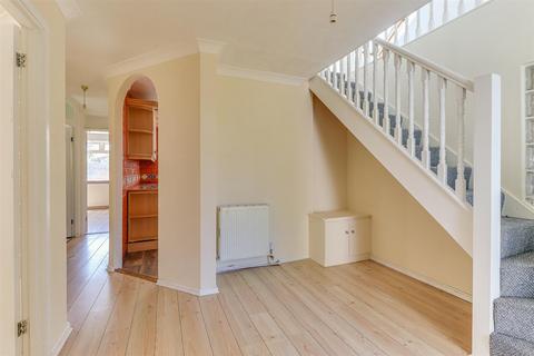 174 Lifstan Way, Southend-on-sea, SS1 2XF