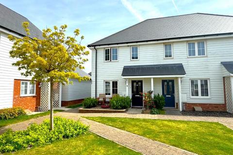 2 bedroom end of terrace house for sale, Wagtail Walk, Finberry, Ashford